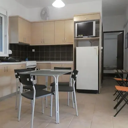 Rastoni Feriehus Agios Andreas (Arcadia)